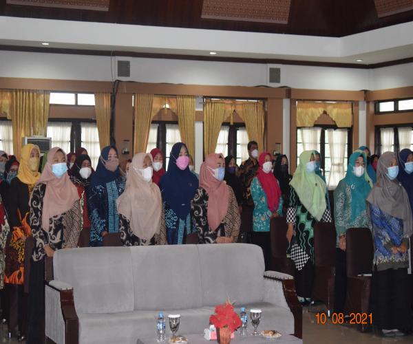 Orientasi Pendidikan Gizi PMT Berbasis Pangan Lokal Bagi Kader PKK 