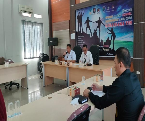 FGD Penyusunan Standar Pelayanan Pengangkatan Anak Pada DINSOSPMD Provinsi.