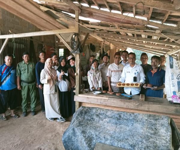 Sinergi DINSOSPMD dan BAPPEDA PEMKAB Bangka Tengah Dalam Diversifikasi Pengembangan Potensi Unggulan Desa. 