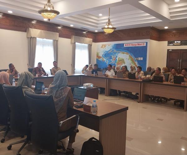 Pentingnya Data Administrasi Publik PRODESKEL, KADINSOSPMD Budi Utama Minta  Aparatur  Pemerintah Desa/Kelurahan Memutakhirkan Secara Berkala