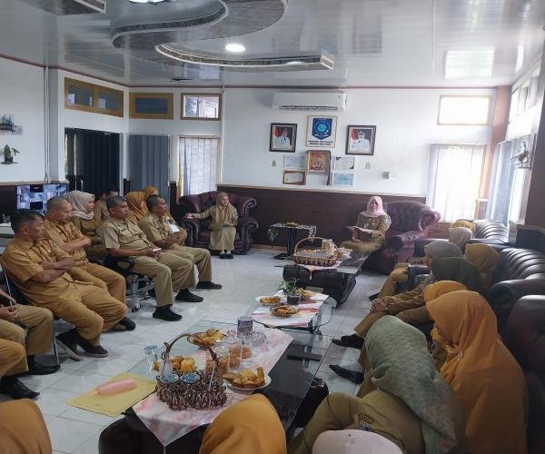 Town Hall Meeting Plt Kepala Dinas Sosial PMD, Dora Wardani Dengan Jajaran Pejabat Fungsional Tertentu