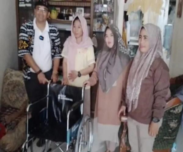 Kolaborasi Bhakti Sosial Dinsospmd bersama DPW SWI