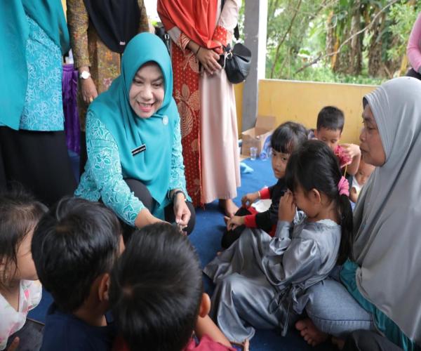 Komitmen Turunkan Angka Stunting, Pj. TP PKK Babel Sosialisasikan Si Centing 