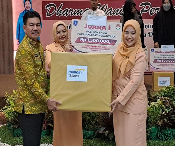 Peringati Dirgahayu DWP Ke 23 "Bangun Perempuan Cerdas dan Lincah Berliterasi Digital" 