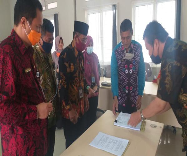 Serah Terima Jabatan di Lingkungan Dinas Sosial Provinsi Bangka Belitung