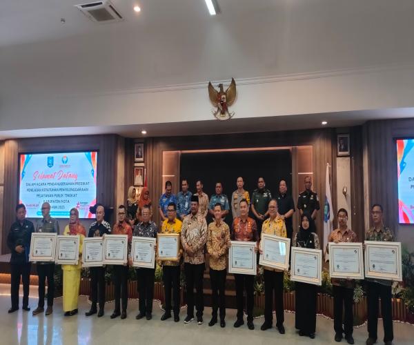 DinsosPMD Babel Raih Peringkat I Perangkat Daerah (PD) kategori Penyelenggaraan Kepatuhan Pelayanan Publik 