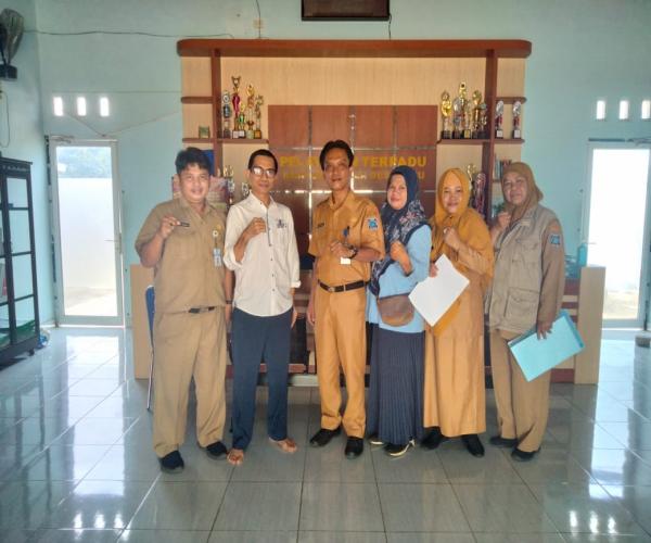 Kepedulian kepada Keluarga Veteran, Tim Layanan DinsosPMD Babel Sasar warga Teru yang terima Santunan 