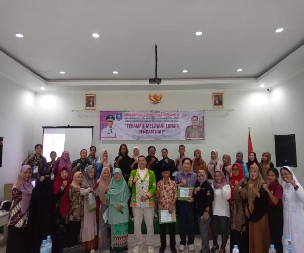 Sentuh Hati Lansia dengan Bimbingan Teknis Penuh Empati