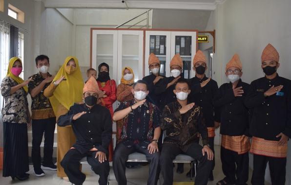 Tim peserta lomba desa dari desa mentawak kabupaten belitung 