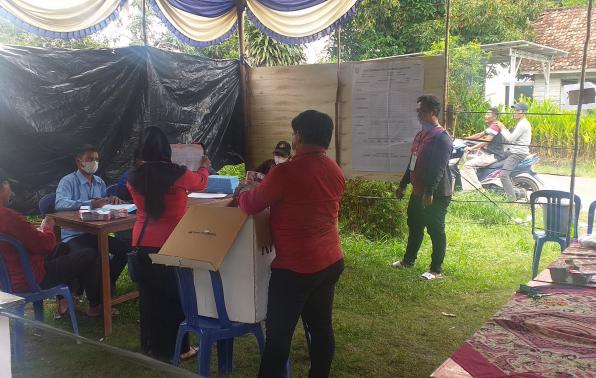 Proses penghitungan suara 