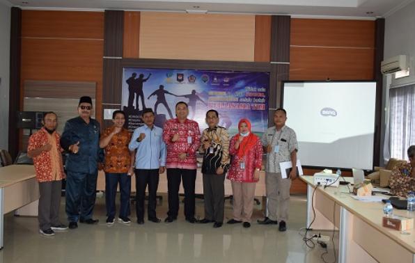 Foto bersama KADIN SOSPMD, Budi Utama bersama anggota DPRD PEMKAB Bangka Selatan.