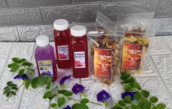 Hasil pelatihan foto produk karya ibu-ibu kelompok wanita tani Hasil pelatihan foto produk karya ibu-ibu kelompok wanita tani