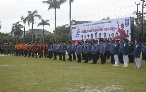 Peserta upacara Peringatan Hari Pahlawan