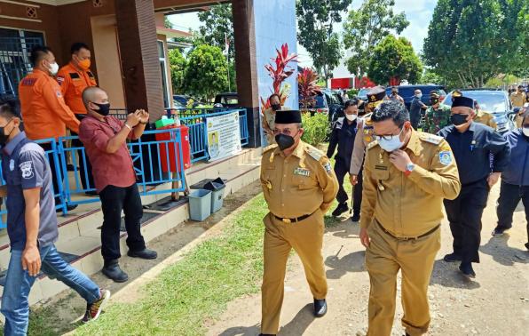 Penyerahan BANSOS dan BANPRES 