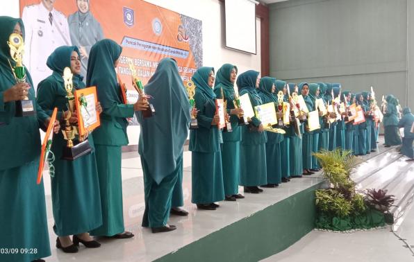 Pemenang lomba kegiatan jambore PKK 