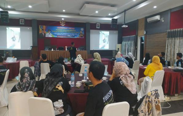 Peserta Bimtek Publikasi dan Dokumentasi. Peserta Bimtek Publikasi dan Dokumentasi.