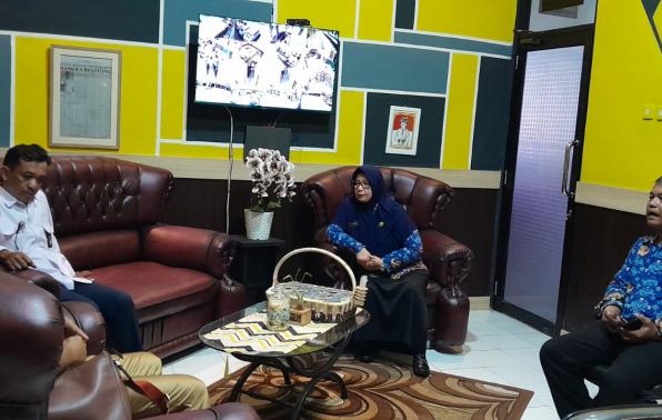 Kegiatan Fasilitasi dan Pendampingan Oleh Pejabat Fungsional Penggerak Swadaya Masyarakat terkait pembahasan rencana pembangunan TPS 3R yang digagas oleh  pihak pemerintah Desa Jeruk Kabupaten Bangka Tengah. 