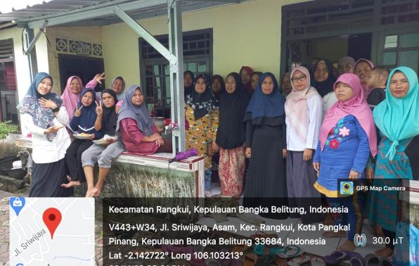 Kegiatan Pendampingan dan Penyuluhan Pemberdayaan Sosial Bagi Penerima Bantuan PKH oleh Penyuluh Sosial DINSOSPMD . ( Dokumen : Penyuluh Sosial dan Pranata Humas) 