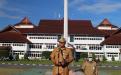 Kepala dinas sosial dan PMD Kep. bangka belitung, Budi Utama saat memimpin apel mingguan Senin (19/07) 