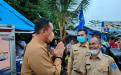 Kadin Sosial PMD Provinsi Kep.Bangka Belitung, Budi Utama disambut oleh Perangkat Pemerintah Desa Pasir Putih Kecamatan Tukai Sadai pada peresmian gelaran HKSN Tahun 2021