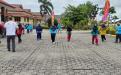 Lomba membawa kelereng regu wanita 