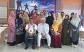Foto bersama KADINSOSPMD, Budi Utama dengan seluruh pengurus LKSA/PSAA