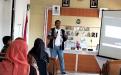 Kepala Dinas Sosial PMD, Budi Utama memberikan pengarahan kepada Tim Penanganan Stunting dan Penanganan Kemiskinan Ekstrem  Kecamatan  Taman Sari