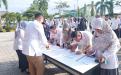 Penandatanganan Perjanjian Kinerja T.A 2024 antara Kepala Dinas Sosial dan Pemberdayaan Masyarakat Desa dengan esselon III dan IV  Bidang Rehabilitasi Sosial dan Penanganan Warga Negara Migran Korban Tindak Kekerasan